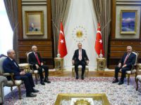 Erdoğan'dan liderlere miting daveti
