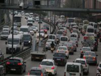 Bursa'da trafikte araç artıyor
