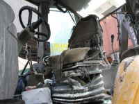 İş makinesini molotofla ateşe verdiler