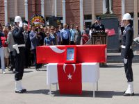TBMM Başkanı Yılmaz'a  protesto