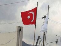 Bursa'da bayrak krizi!