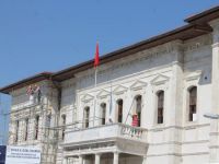 Tarihi kongre binası, 4 Eylül’e yetişmiyor