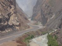 Çukurca karayolu dört gündür kapalı