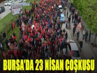 Bursa'da 23 Nisan yürüyüşü