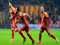 Galatasaray kapış kapış
