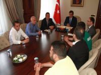 Bursaspor tribün liderleri Vali Küçük ile buluştu