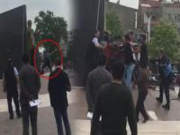 Atatürk anıtına baltayla saldırdı