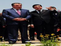 Tacik lider Türkmenistan'a geliyor
