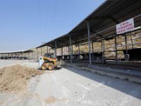Yakacık’ta kurban pazarı yenileniyor