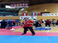 Taekwondo da Bursa'ya derece