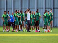Bursaspor kapılarını dış dünyaya kapattı