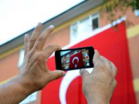 Ankara'da şehidin evine bayrak asıldı