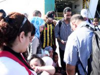 Binlerce Suriyeli mülteci 60 euroya Atina'da