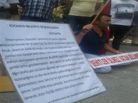 Festival konserini iptal etmeyen Kütahya Belediyesini protesto etti