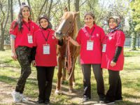 Bursa’ da kadın seyisler yetişiyor