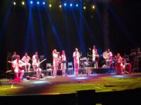 İlk konser Antalya'da