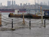 Karayla deniz birleşti