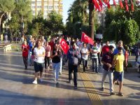 Aydın'da teröre protesto yürüyüşü