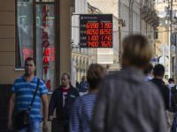 Spot piyasada dolar 70 rubleye geriledi