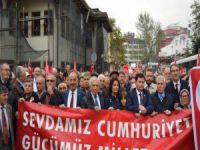 Bursa CHP'den Cumhuriyet kutlaması