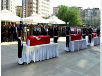 Şehit olan polisler için tören