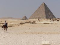 Mısır'da 4 bin 400 yıllık mezar bulundu!