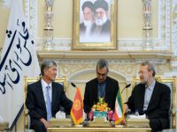 Atambayev İran'da
