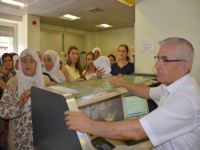 Nusaybinli kadınlar, eşbaşkanlara dayanışma kartları gönderdi