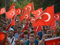 Terör yürüyüşünde AKP'ye tepki
