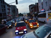 Ankara’da taksiciler terör olaylarını protesto etti