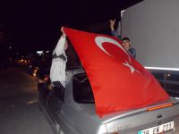 Kayserililer şehitler için ayaktaydı