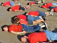 Rabat Plajı'nda Aylan için eylem