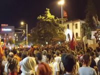 Bursa bu gece de ayakta!