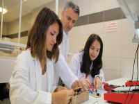 Mucit kızlar şirket sahibi oldu