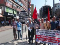 Ak Parti'ye siyah çelenk