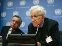 Ünlü düşünür Chomsky'den Türkiye'ye uyarı