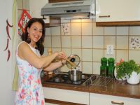 Belçika'da Müslüman yarışmacıya alkol ikramı