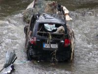 Sular çekilince korkunç manzara ortaya çıktı