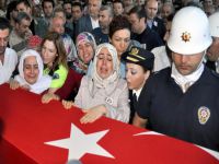 Şehit polis, gözyaşlarıyla  toprağa verildi