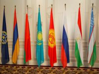 Nazarbayev, Tacikistan’a gitti