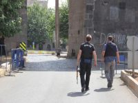 Sur’dan çıkış var, giriş yasak