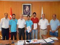 Rektör Ulcay, öğrencileri tebrik etti