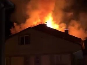 Bursa'da koca mahalleyi ayağa kaldıran yangın!