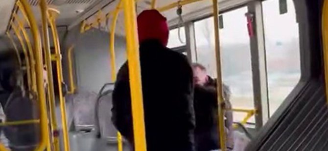 Otobüsün içinde üniversite öğrencisini böyle darp etti