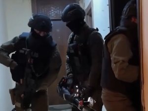 Bursa'da şafak vakti terör operasyonu