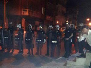 Bursa'da mahalle sokağa döküldü